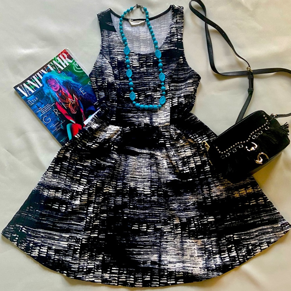 Lush | Black and White Abstract Print Dress